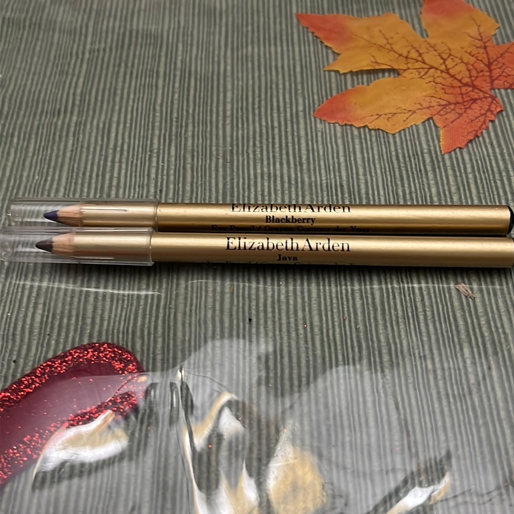 2 Elizabeth Arden Eye Pencils BLACKBERRY & JAVA